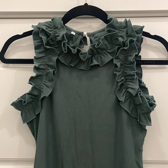 SHEIN green tank top bodysuit size medium‎ - Picture 3 of 6